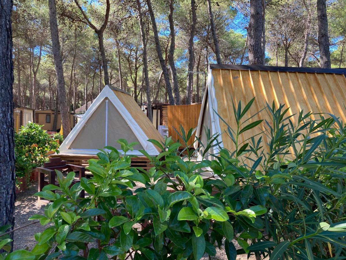 Riva Dei Greci Camping Village Metaponto Exterior foto