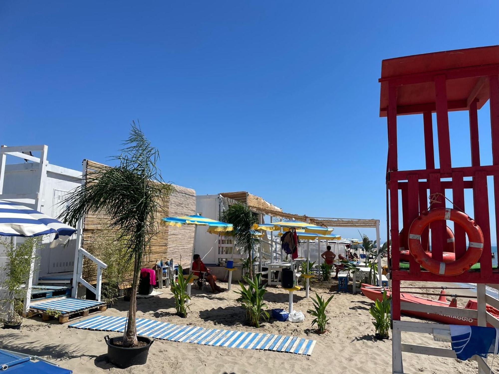 Riva Dei Greci Camping Village Metaponto Exterior foto